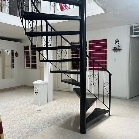 Helena Hostel Кали Екстериор снимка
