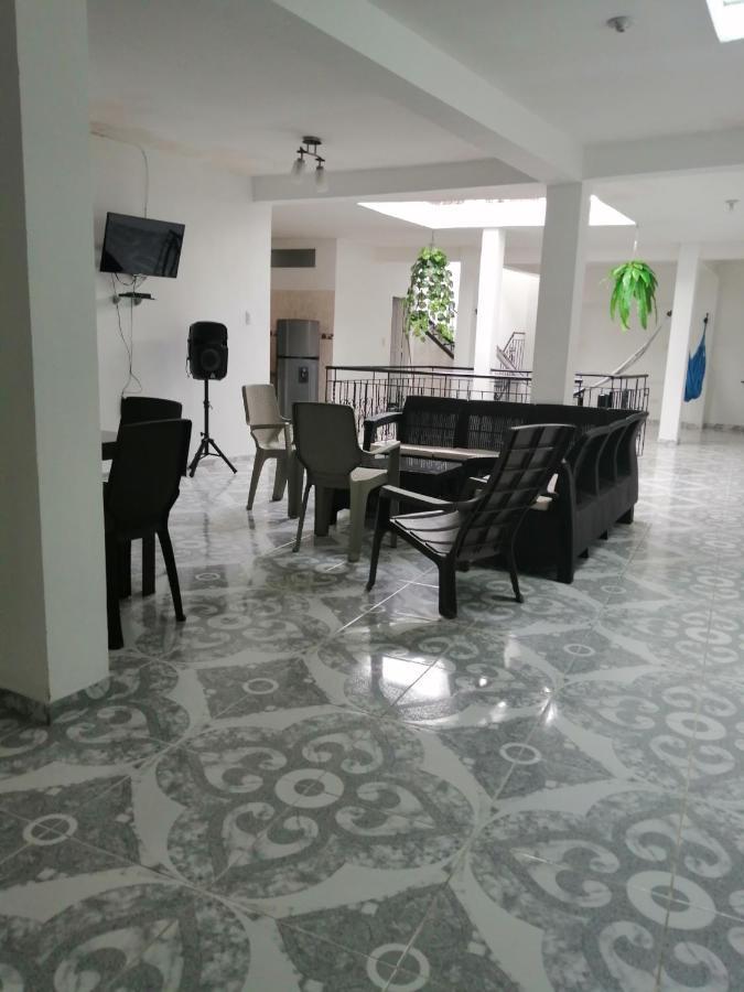 Helena Hostel Кали Екстериор снимка